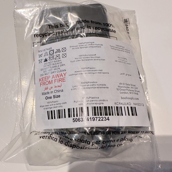 PrettyLittle Thing Silver Twisted Abstract Statement Hoop Earrings - BNWT - Picture 6 of 6